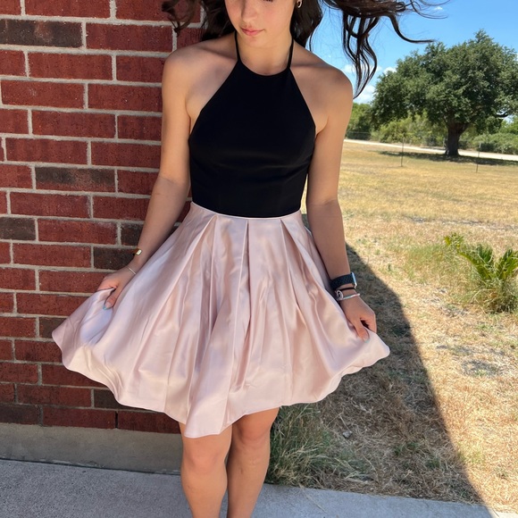 Special Occasion Dress - Picture 4 of 6